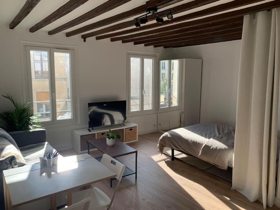 Studio Lumineux, Refait A Neuf, Metro Jourdain Paris Eksteriør billede